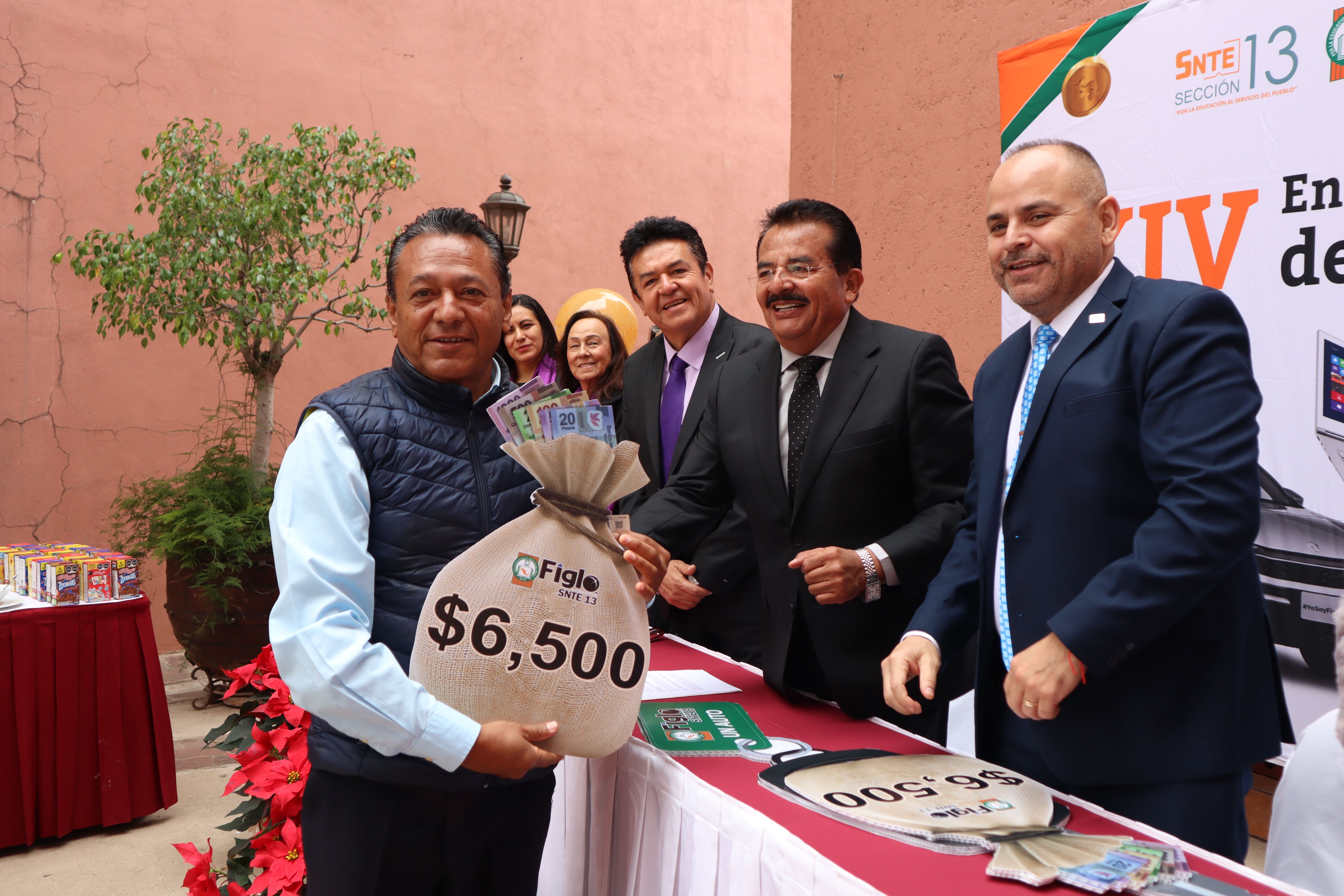 F13 - 2025 Recompensa SV - 5.JPG