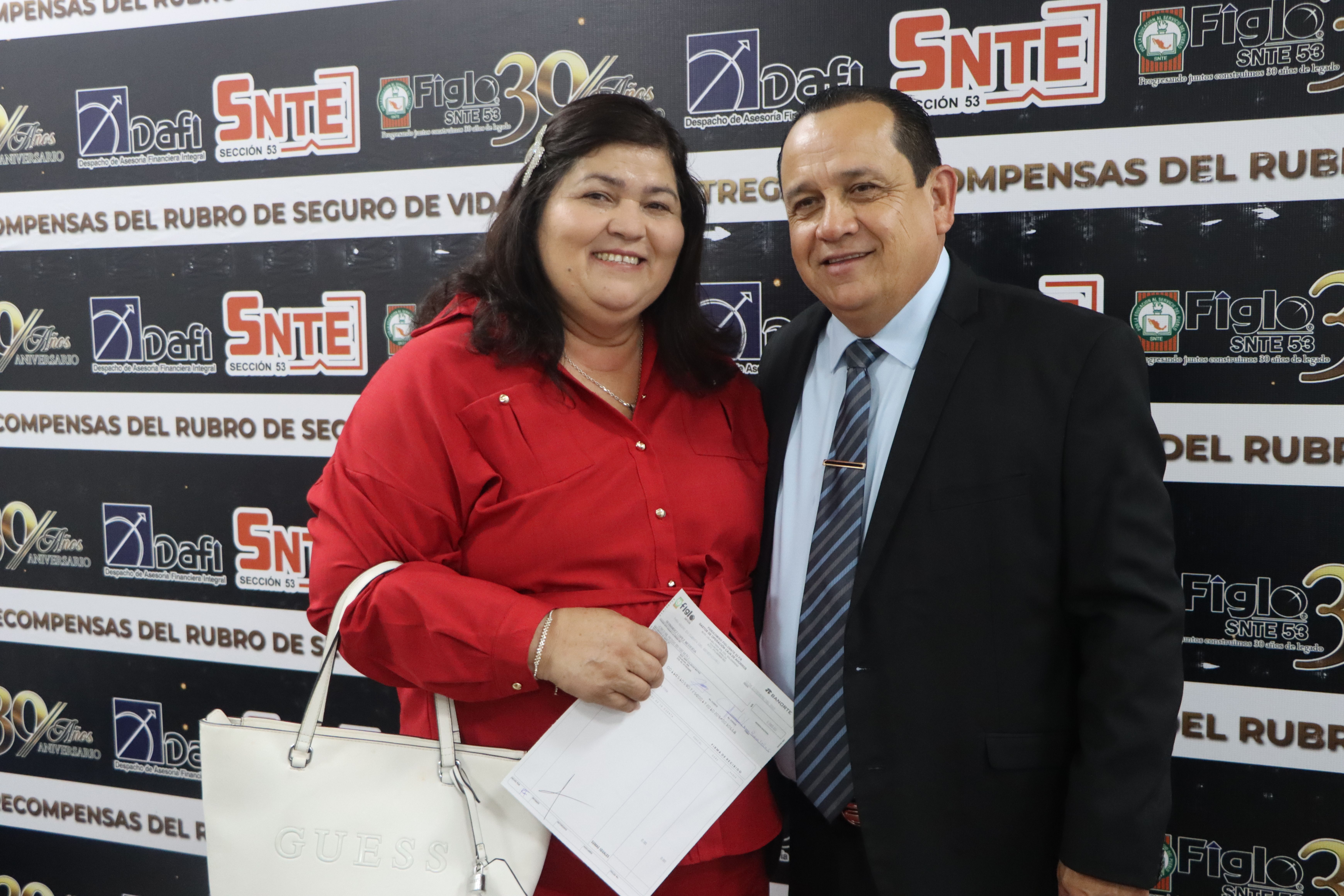 F53 - 2025 Recompensa SV - 4.JPG